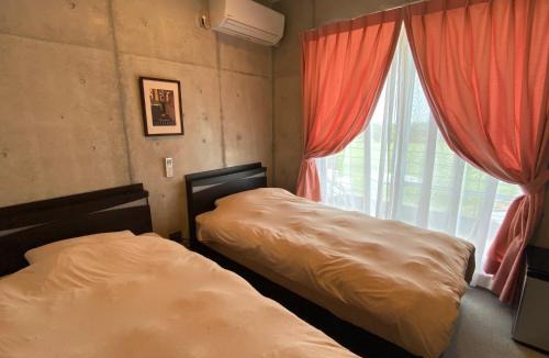 Ginoza Hotel | Ｂ＆ＢTandem