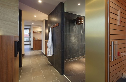 Zentrum Apartment | b) Einzelzimmer Komfort mit Dusche und WC