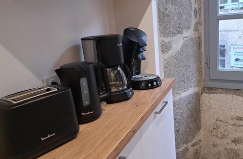 Besse-et-Saint-Anastaise House | B-ffroy - Charming house - cosy in the heart of Besse