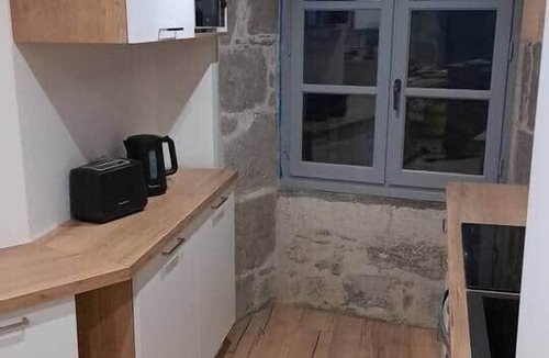 Besse-et-Saint-Anastaise House | B-ffroy - Charming house - cosy in the heart of Besse
