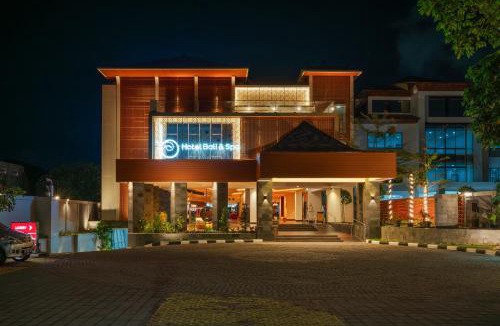 Pemecutan Kelod Hotel | b Hotel Bali & Spa