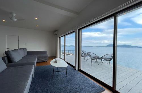 Kurahashi House | b local Sugawa House - Exclusive Seaside Escape in Ocean House