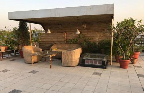 Nizamuddin East Bed & Breakfast | B Nineteen