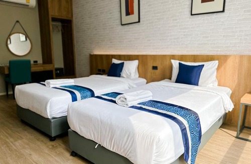 Phlabphla Hotel | B Stay Hotel