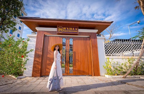 Bao Ninh Apartment | B'Villa Luxury