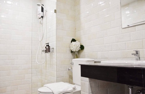 Tha Sala Hotel | B&Y Residence