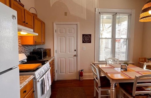 Dwight Apartment | B2-1 Spacious-3 BR-2 BathR- -All Rooms with AC
