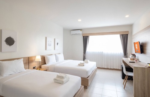Phitsanulok Hotel | B2 Phitsanulok Boutique & Budget Hotel