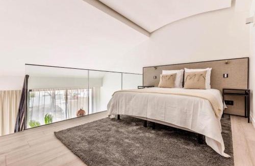 15th Arrondissement Apartment | B3 Loft Duplex 175Blo-Paris Convention
