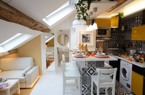 3rd Arrondissement Apartment | B4DF Peace & Love