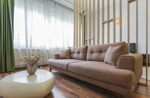 Center Apartment | B8 - Large Apartment in Central Sibiu