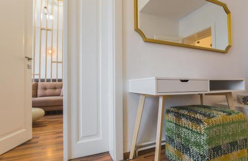 Center Apartment | B8 - Large Apartment in Central Sibiu