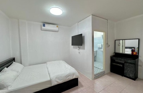 Talat Khwan Apartment | Baan alisa 13