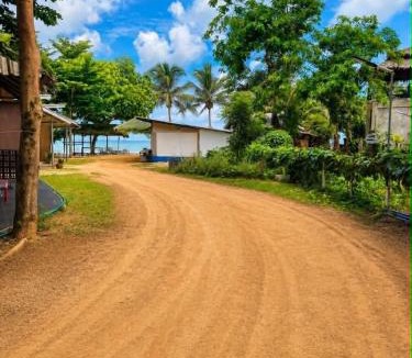 Ko Mak Resort | Baan AoKao KohMak