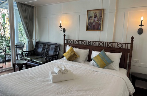 Phra Nakhon Hotel | Baan Debtida