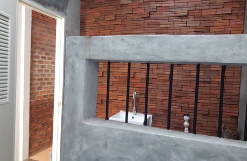 Trat House | Baan Hotelier Resort