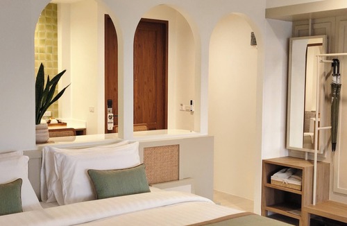 Khlong Khut Hotel | Baan Imm Sook Resort