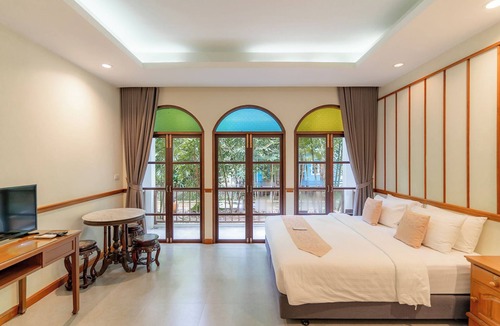 Khlong Khut Hotel | Baan Imm Sook Resort