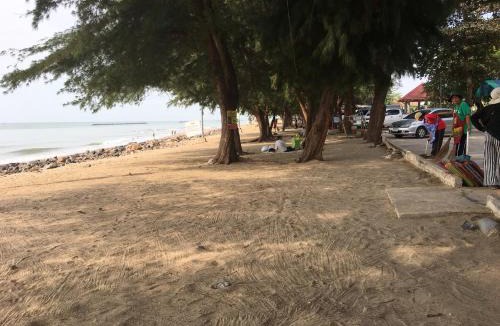 Hat Chao Samran House | Baan Khun Nong