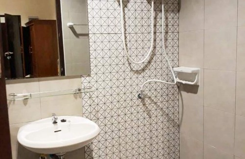 Bang Kobua Hotel | Baan Klangsuan Bang Korbua