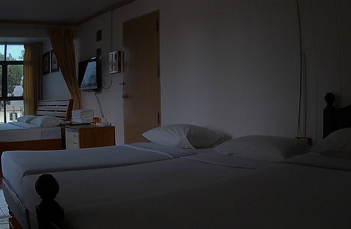 Pak Nam Pran Hotel | Baan P'Mike Resort Pranburi
