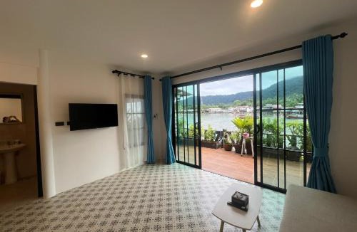 Ko Lanta Old Town House | Baan Purada