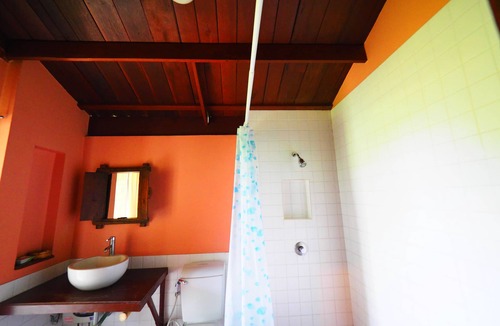 Suan Luang Hotel | Baan Suan Amphawa