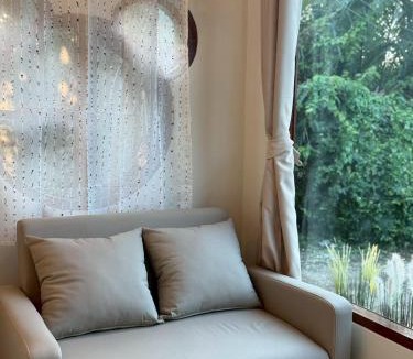 Ban Prok House | Baan Suan Chay Nam Homestay Amphawa