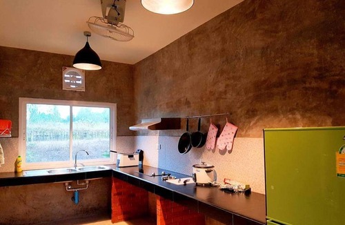 Hang Dong Hotel | Baan Suan Him Doi