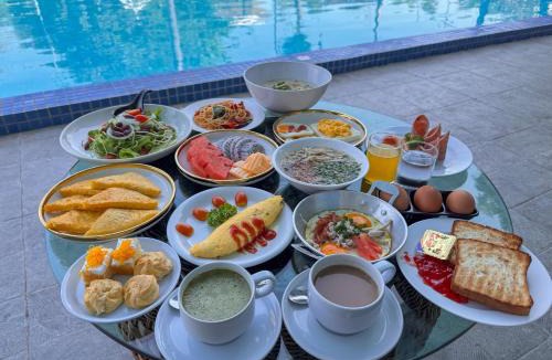 Warin Chamrap Hotel | Baan Suan Khun Ta and Golf Resort
