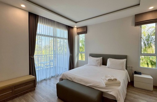 Warin Chamrap Hotel | Baan Suan Khunta Golf Resort