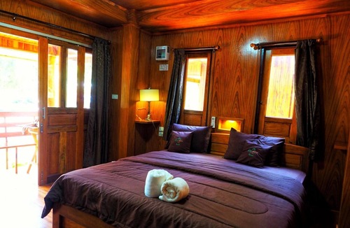 Don Sak Hotel | Baan Suan Resort