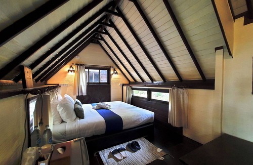 Khanom Hotel | Baan Thong Ching Resort