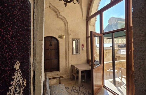 Artuklu Cabin | Babussor konağı