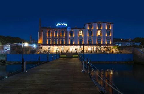 Ayvalik City Center Hotel | Bacacan Otel