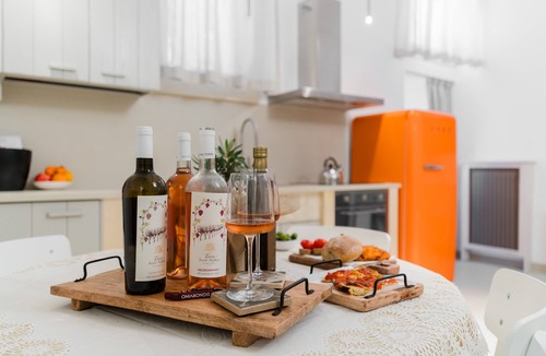 Otranto House | Bacchus Luxury Home Ancient Suite in Otranto: Spa Tub, Fireplace, Parking, Wi-Fi, AC