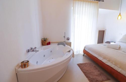 Otranto Historic Centre House | Bacchus Luxury Home Otranto Historic Center, Jacuzzi & Parking
