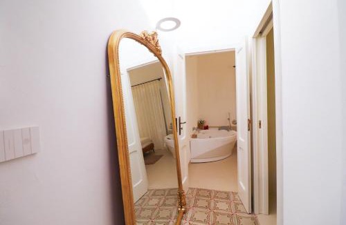 Otranto Historic Centre House | Bacchus Luxury Home Otranto Historic Center, Jacuzzi & Parking