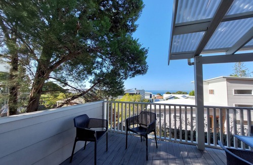 Dunsborough House | Bacchus Seaside Escape - Winter Break Promo