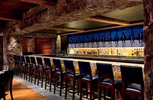 Avon Apartment | Bachelor Gulch Ritz-Carlton 1 Bedroom Mountain Residence With Ski In, Ski Out Access, Hot Tub, And Full Service Spa