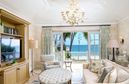 Porters Villa | Bachelor Hall Luxury villa
