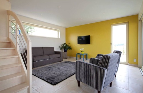 Boezinge House | Back2Front holiday house