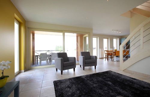 Boezinge House | Back2Front holiday house