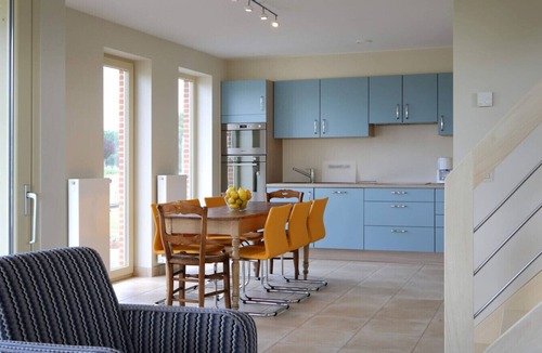 Boezinge House | Back2Front holiday house