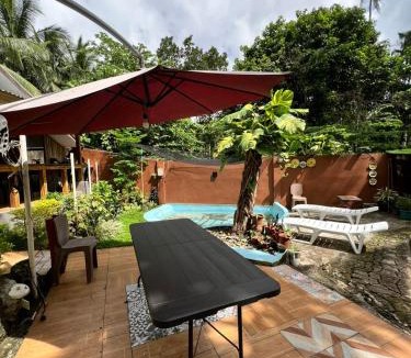Valencia House | Backpackers & Event Lounge