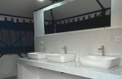 Port Barton Hostel | Backpackers Port Barton