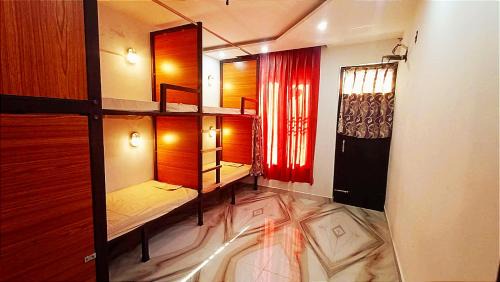 Jammu Hostel | Backpackers Station