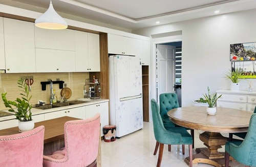 Cat Hai Hotel | Backpackers