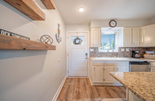 Osage Beach House | Backwater Jacks Cove | No Wake | Amazing Sunsets!