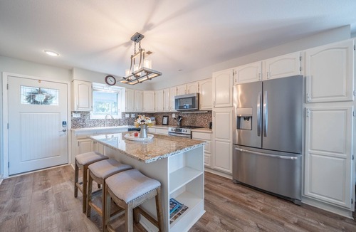 Osage Beach House | Backwater Jacks Cove | No Wake | Amazing Sunsets!